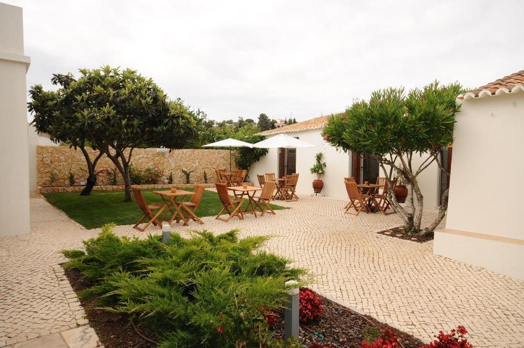 Lost&Found - Guesthouse&Suites Albufeira Extérieur photo